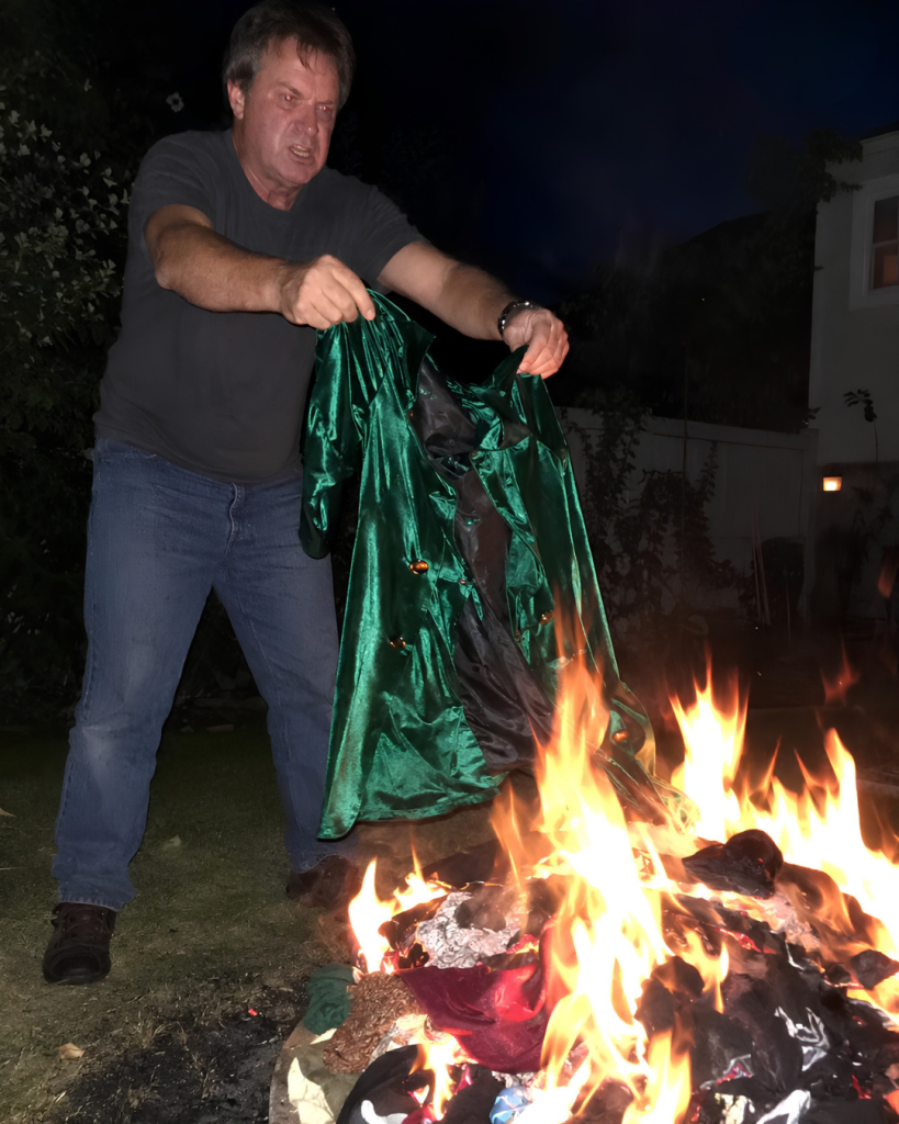My Unfaithful Father Burned 30 Years of Mom’s Clothes to Leave Her with Nothing After She Filed for Divorce – But the Package That Arrived at His House the Next Day Had Him Begging for Her Mercy